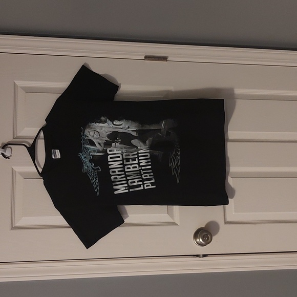 NWOT Miranda Lambert Tee - Picture 1 of 4